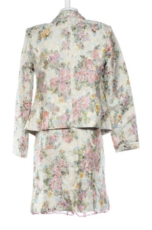 Costum de femei Unbranded, Mărime M, Culoare Multicolor, Preț 234,59 Lei