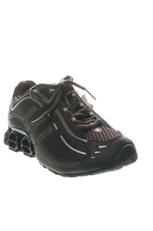 Дамски обувки Adidas, Размер 38, Цвят Кафяв, Цена 104,81 €