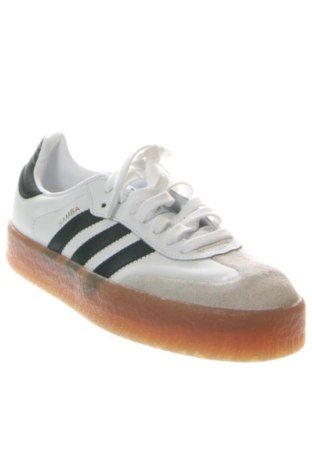 Încălțăminte de damă Adidas, Mărime 40, Culoare Multicolor, Preț 644,99 Lei