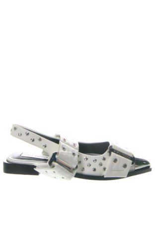 Дамски обувки Steve Madden, Размер 37, Цвят Многоцветен, Цена 89,47 €