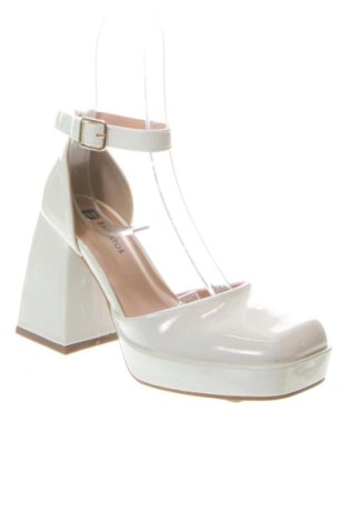 Női cipők Zapatos, Méret 34, Szín Fehér, Ár 13 223 Ft