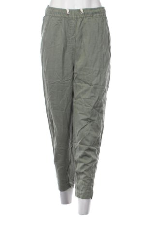 Damenhose Bershka, Größe S, Farbe Grün, Preis 19,99 €