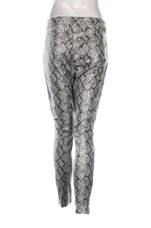 Damenhose Bershka, Größe L, Farbe Mehrfarbig, Preis € 14,77