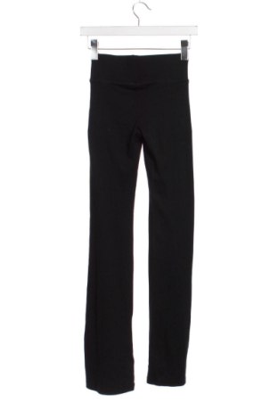 Pantaloni de femei Bershka, Mărime XXS, Culoare Negru, Preț 77,00 Lei