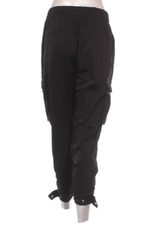 Дамски панталон Bershka, Размер L, Цвят Черен, Цена 14,77 €