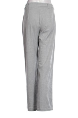 Pantaloni de femei Bershka, Mărime S, Culoare Gri, Preț 78,20 Lei