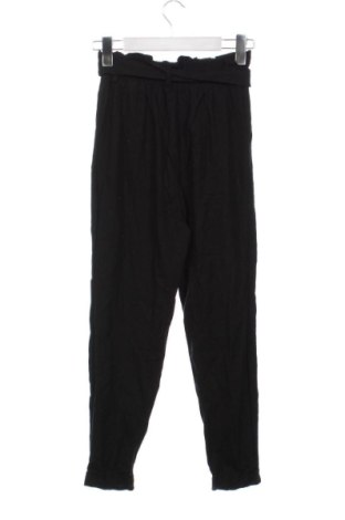 Дамски панталон Bershka, Размер XXS, Цвят Черен, Цена 14,77 €