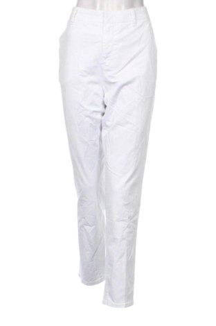 Pantaloni de femei C&A, Mărime XL, Culoare Alb, Preț 86,99 Lei, #136409583