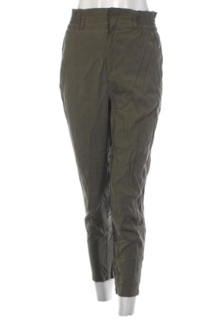 Pantaloni de femei Cache, Mărime M, Culoare Verde, Preț 49,99 Lei, #136387640