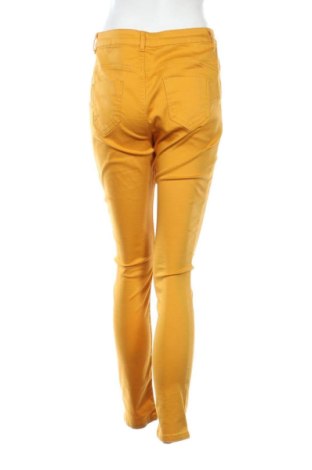 Дамски панталон Calzedonia, Размер M, Цвят Жълт, Цена 21,47 €