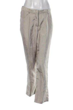 Damenhose Fair Lady, Größe M, Farbe Beige, Preis 15,00 €