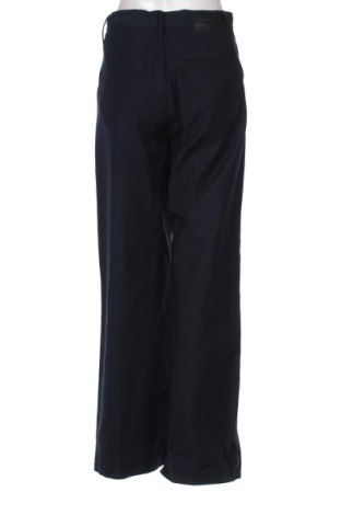 Damskie spodnie G-Star Raw, Rozmiar S, Kolor Niebieski, Cena 557,01 zł