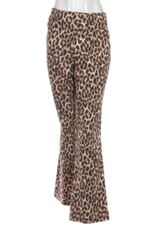 Pantaloni de femei Helena Hart, Mărime XL, Culoare Multicolor, Preț 129,99 Lei