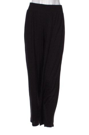 Damenhose Jean Pascale, Größe M, Farbe Schwarz, Preis 15,00 €