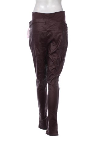 Damskie spodnie Kiabi, Rozmiar XL, Kolor Czerwony, Cena 123,99 zł