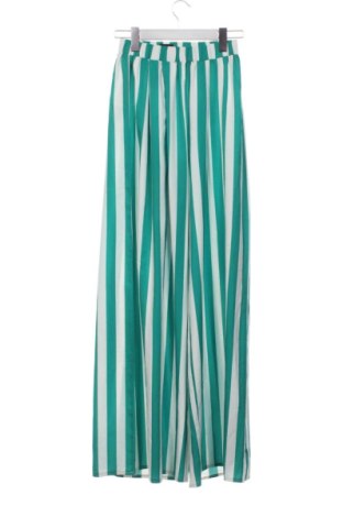 Damenhose Pretty Little Thing, Größe XS, Farbe Mehrfarbig, Preis 19,99 €