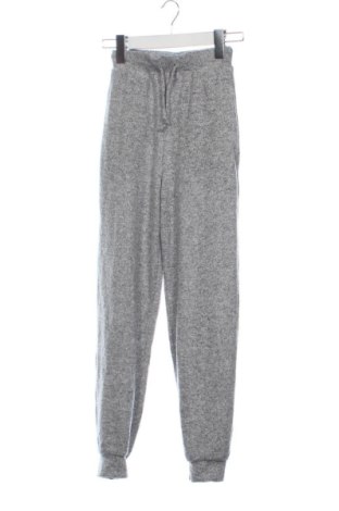 Damenhose Pull&Bear, Größe XXS, Farbe Grau, Preis 14,77 €