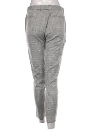 Damenhose Pull&Bear, Größe M, Farbe Mehrfarbig, Preis 19,99 €