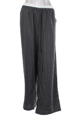 Damenhose SHEIN, Größe XL, Farbe Mehrfarbig, Preis 15,00 €