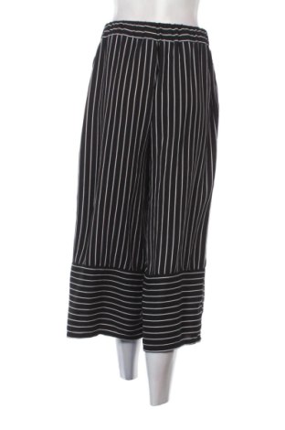 Damenhose Stradivarius, Größe M, Farbe Mehrfarbig, Preis 19,99 €
