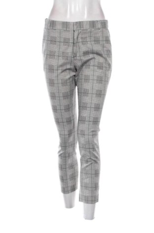 Damenhose Stradivarius, Größe M, Farbe Mehrfarbig, Preis 15,00 €, #136455394