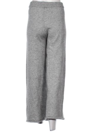 Damskie spodnie Unbranded, Rozmiar S, Kolor Szary, Cena 80,38 zł