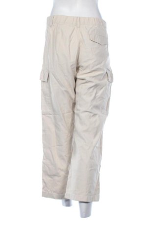 Damenhose Uniqlo, Größe M, Farbe Ecru, Preis € 27,99