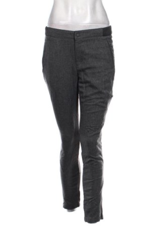Дамски панталон Uniqlo, Размер S, Цвят Сив, Цена 21,47 €