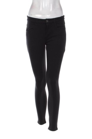 Дамски панталон United Colors Of Benetton, Размер M, Цвят Черен, Цена 48,06 €