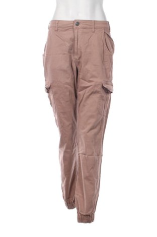 Дамски панталон Urban Classics, Размер M, Цвят Розов, Цена 29,14 €