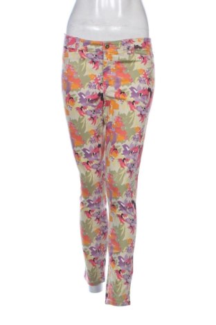 Дамски панталон Vero Moda, Размер L, Цвят Многоцветен, Цена 13,29 €