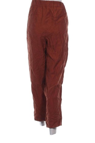Pantaloni de femei Violeta by Mango, Mărime XL, Culoare Maro, Preț 243,99 Lei