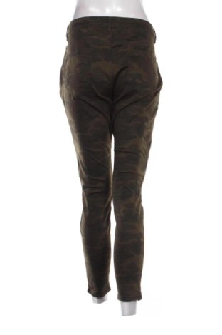 Damskie spodnie Zara, Rozmiar XXL, Kolor Kolorowy, Cena 72,99 zł