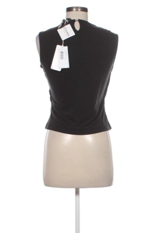 Dámský top Guess, Velikost M, Barva Černá, Cena  753,00 Kč