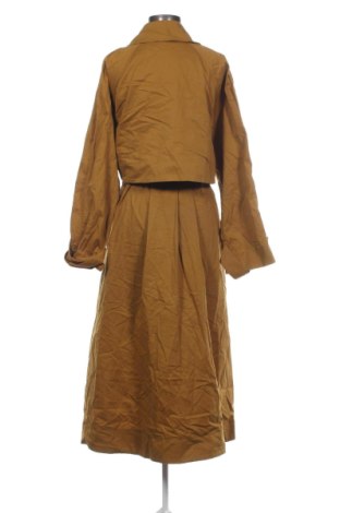 Дамски шлифер COS, Размер M, Цвят Оранжев, Цена 78,22 €