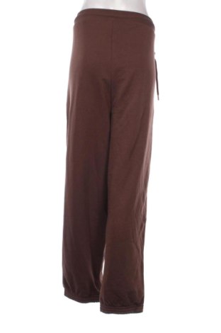 Дамско спортно долнище About You, Размер 3XL, Цвят Кафяв, Цена 19,42 €