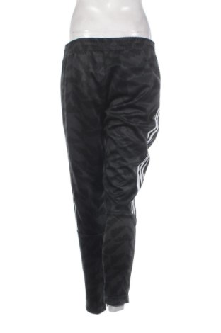 Dámské tepláky Adidas, Velikost L, Barva Černá, Cena  629,00 Kč