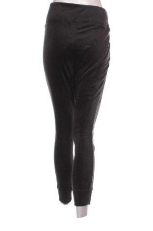 Damskie spodnie sportowe Esmara, Rozmiar XL, Kolor Czarny, Cena 111,99 zł