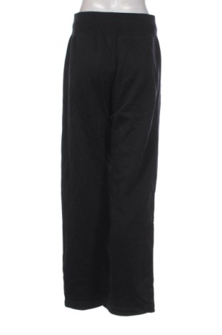 Dámské tepláky Nike, Velikost S, Barva Černá, Cena  1 429,00 Kč