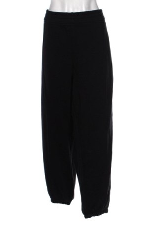 Γυναικείο αθλητικό παντελόνι Nike, Μέγεθος 4XL, Χρώμα Μαύρο, Τιμή 47,57 €, #136508804