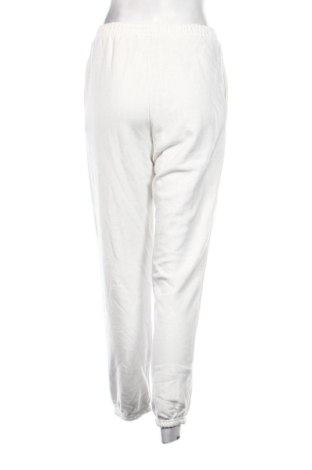 Дамско спортно долнище Pull&Bear, Размер S, Цвят Бял, Цена 18,40 €