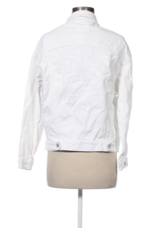 Kurtka damska Pull&Bear, Rozmiar L, Kolor Biały, Cena 104,99 zł