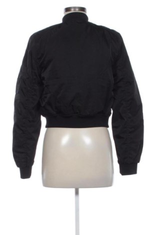 Дамско яке Pull&Bear, Размер S, Цвят Черен, Цена 25,05 €