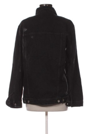 Дамско яке Stradivarius, Размер M, Цвят Черен, Цена 20,45 €