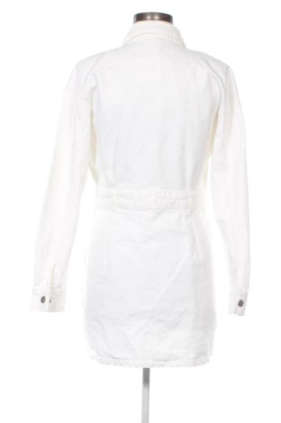 Дамско яке Zara, Размер L, Цвят Бял, Цена 21,47 €