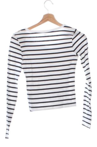 Детска блуза H&M, Размер 10-11y/ 146-152 см, Цвят Многоцветен, Цена 9,00 €