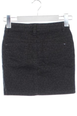 Kinderrock Charles Vogele, Größe 6-7y/ 122-128 cm, Farbe Mehrfarbig, Preis 9,70 €