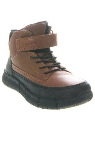Детски обувки Geox, Размер 34, Цвят Многоцветен, Цена 80,78 €