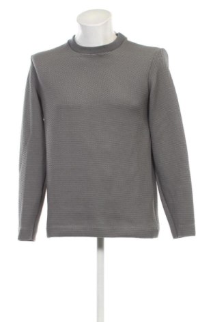 Pánské tričko  Bershka, Velikost M, Barva Šedá, Cena  289,00 Kč