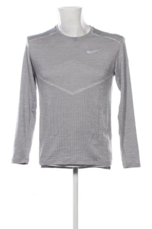 Herren Shirt Nike, Größe M, Farbe Mehrfarbig, Preis 27,99 €